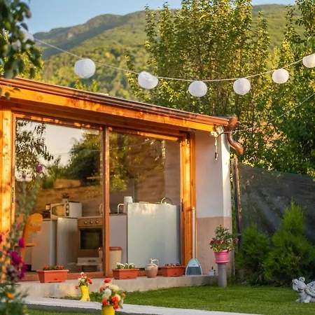 Vasilena самостоятелно наемане Free Parking Къща за гости