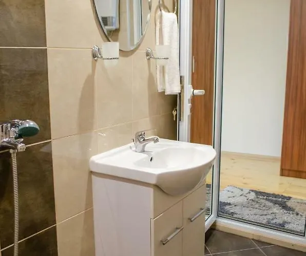 Vasilena самостоятелно наемане Free Parking 3* Saparewa Banja